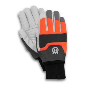 Functional 16 Chainsaw Gloves